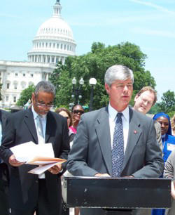Image of Congressman Bart Stupek.