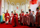 Image of Chinese ordination at the heart of the growing rift