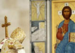 Image of Pope Benedict XVI bows before the Good Shepherd and King, Jesus Christ
