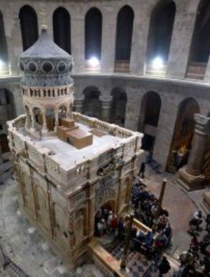 Will Jesus' tomb crumble due to a poor foundation?