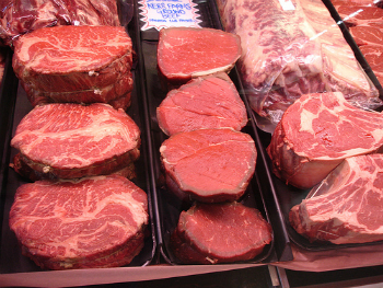 Beef Products Inc offerings are safe and delicious, and there are 700 workers who deserve an apology from ABC.